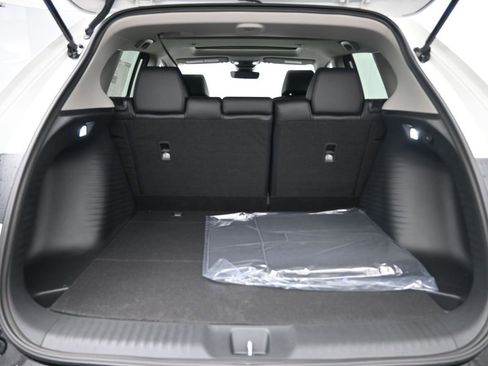 New 2026 Honda HR-V EX-L image 22