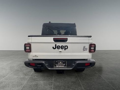 Used 2025 Jeep Gladiator Sport AWD/4WD image 26