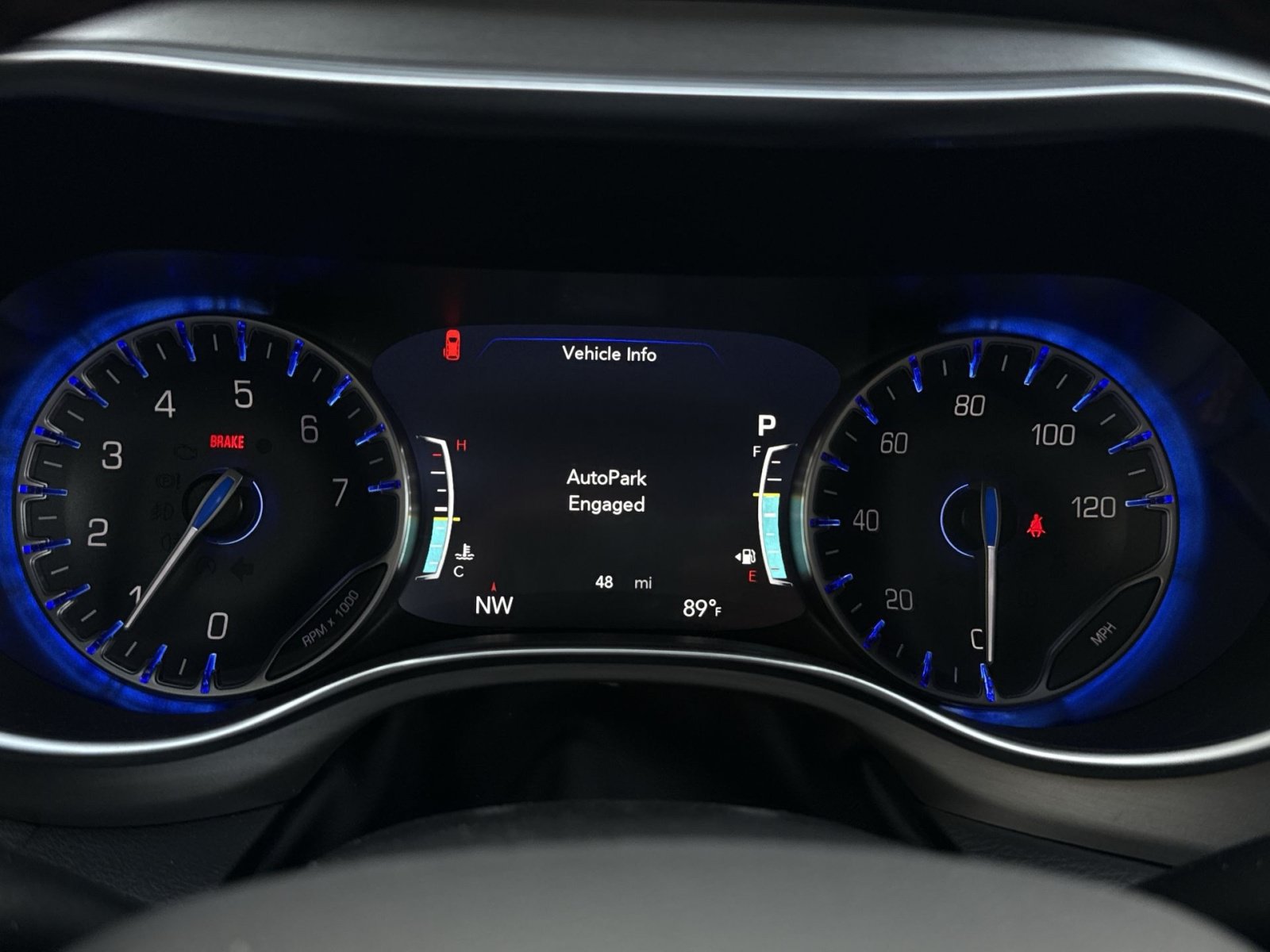 Used 2026 Chrysler Pacifica Pinnacle FWD image 17