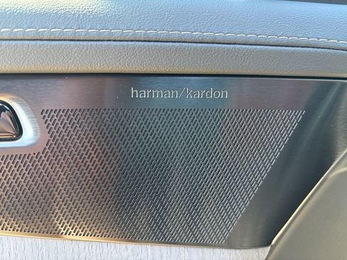 New 2026 Volvo XC90 B6 Ultra w/ Protection Package Premier AWD/4WD image 19