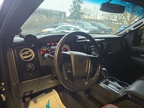 Used 2014 Ford F150 FX4 w/ Equipment Group 402A Luxury image 8