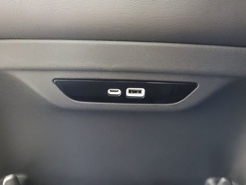 New 2026 Chrysler Pacifica Select image 28