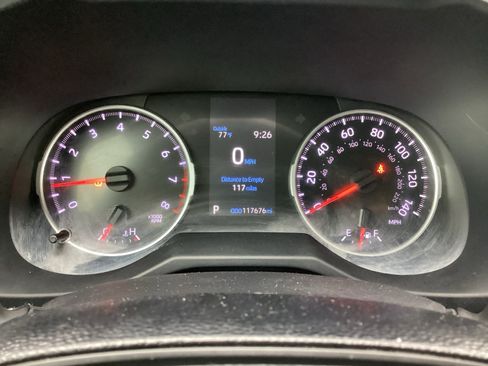 Used 2021 Toyota RAV4 LE FWD image 20