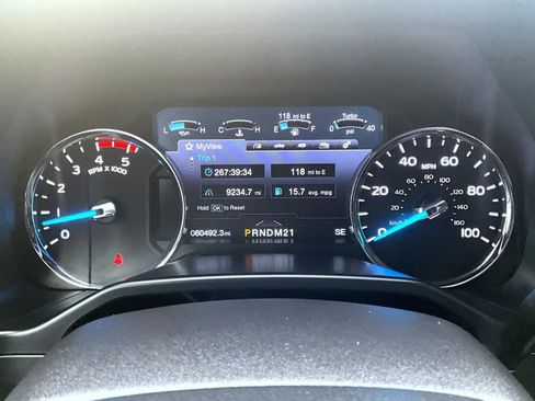 Used 2017 Ford F250 Platinum w/ Platinum Ultimate Package image 15