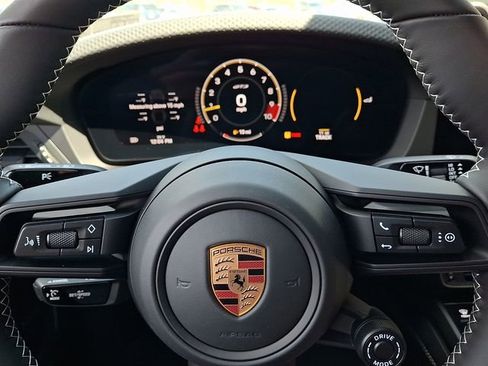 New 2026 Porsche 911 GT3 image 18