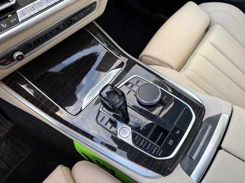 Used 2021 BMW X5 xDrive40i w/ Premium Package image 26