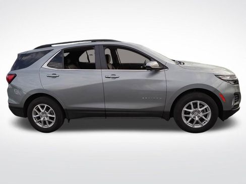 Used 2024 Chevrolet Equinox LT image 5