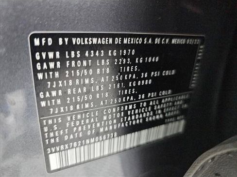 Used 2022 Volkswagen Taos SE FWD image 21