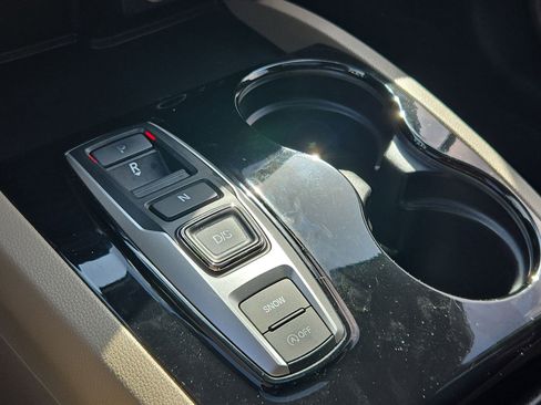 Used 2016 Honda Pilot Touring image 26