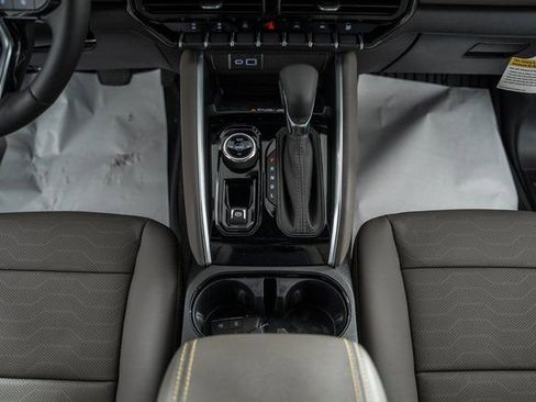 New 2026 Chevrolet Colorado ZR2 w/ Technology Package image 31