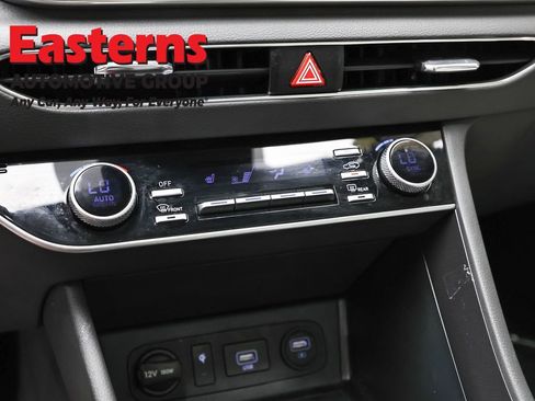 Used 2023 Hyundai Sonata SEL w/ Convenience Package FWD image 20