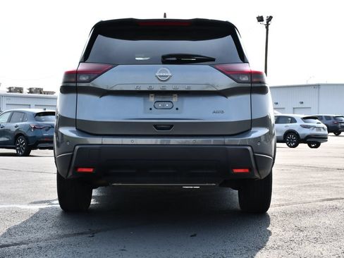 Used 2025 Nissan Rogue SV AWD/4WD image 6
