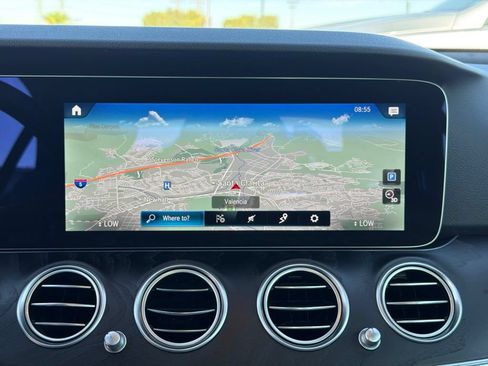 Used 2022 Mercedes-Benz E 350 Sedan image 30
