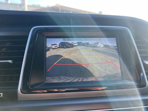 Used 2019 Hyundai Sonata SE FWD image 22