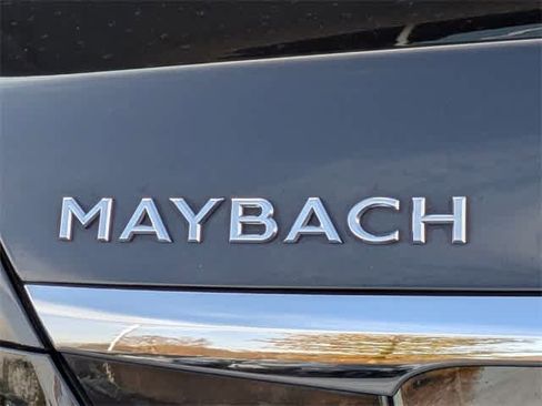 Used 2016 Mercedes-Benz Maybach S 600 image 11