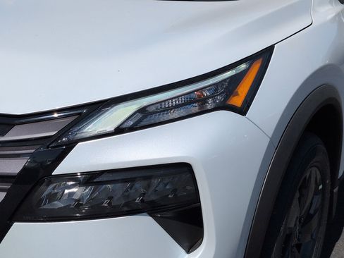 New 2026 Nissan Rogue SV image 8