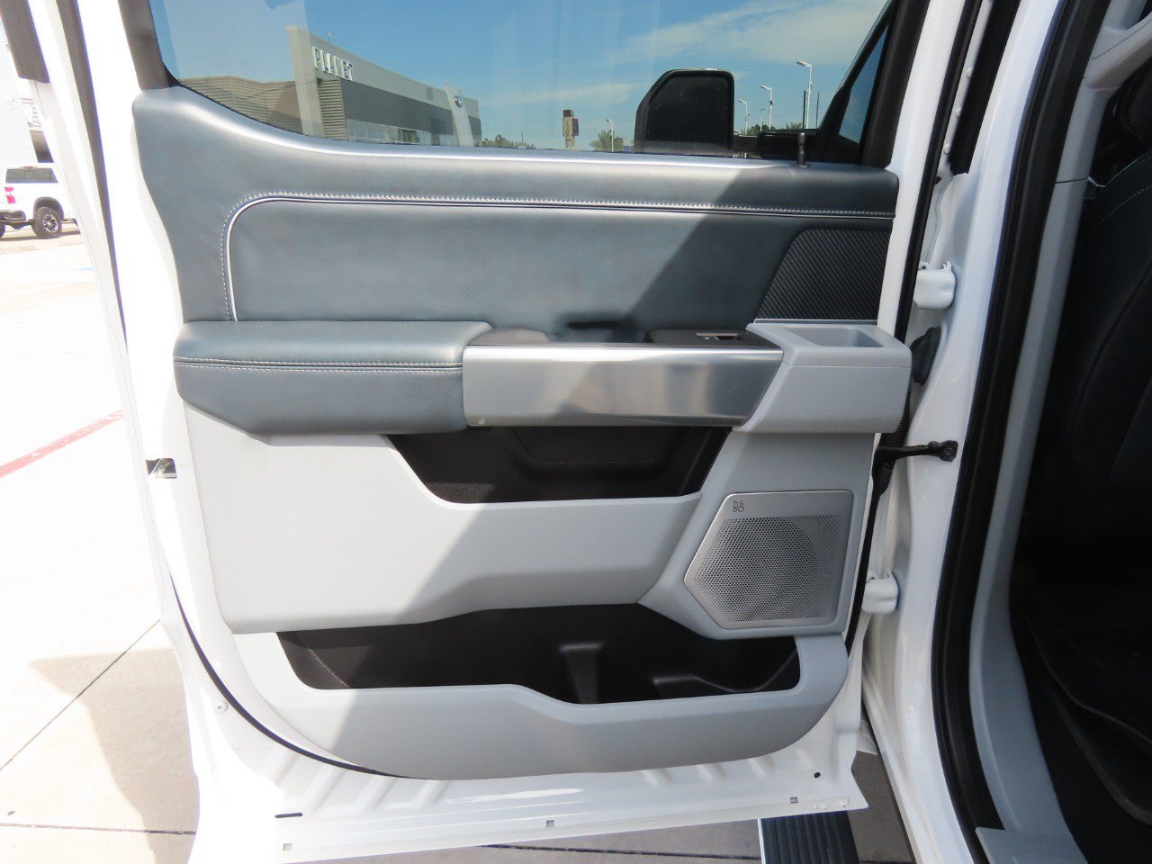 Used 2024 Ford F350 Limited w/ FX4 Off-Road Package AWD/4WD image 20