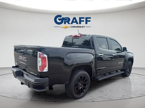 Used 2022 GMC Canyon Denali w/ Denali Black Edition Package AWD/4WD image 8