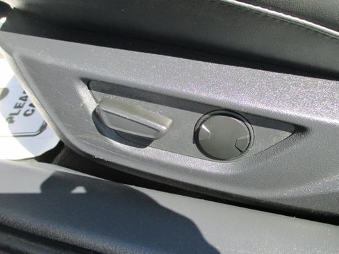 Used 2025 Ford Mustang Premium RWD image 13