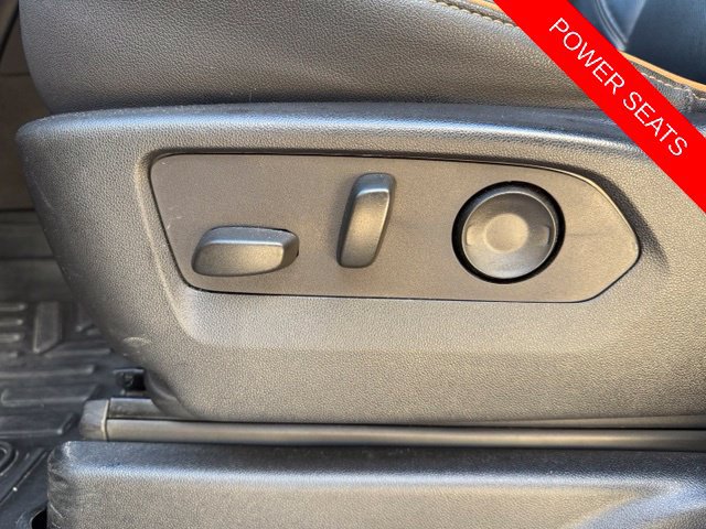 Used 2023 GMC Yukon AT4 w/ AT4 Premium Plus Package AWD/4WD image 10