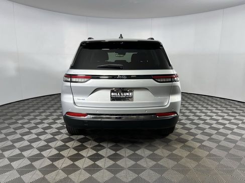 Certified 2022 Jeep Grand Cherokee Limited 4xe w/ Luxury Tech Group II image 7