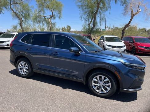 Used 2024 Honda CR-V LX image 6