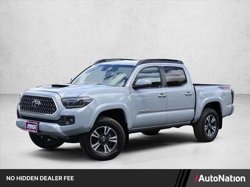 Used 2019 Toyota Tacoma TRD Sport AWD/4WD image 1