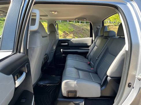 Used 2019 Toyota Tundra Limited AWD/4WD image 44