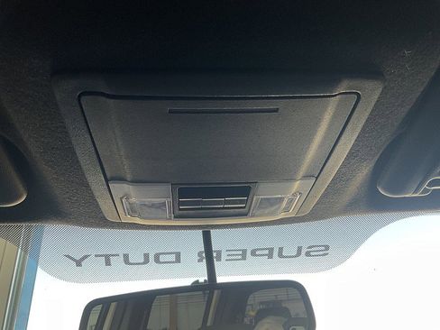 Used 2014 Ford F250 Platinum w/ FX4 Off-Road Package image 25