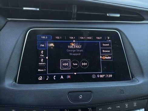Used 2020 Cadillac XT4 Premium Luxury w/ Driver Awareness Package FWD image 7