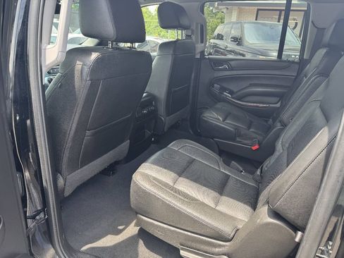 Used 2019 GMC Yukon XL SLT AWD/4WD image 15