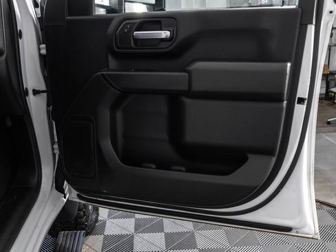 Used 2021 Chevrolet Silverado 2500 Custom w/ Custom Value Package AWD/4WD image 43