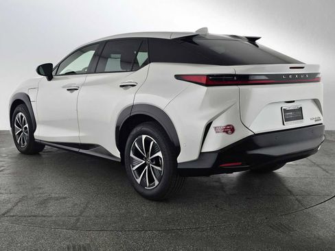 Used 2023 Lexus RZ 450e Premium image 5