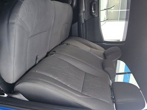 Used 2017 Toyota Tacoma TRD Sport image 13