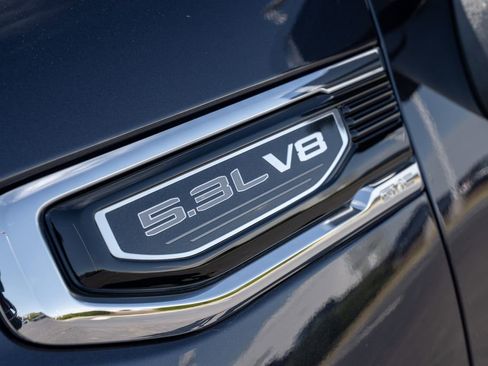 Used 2023 GMC Sierra 1500 SLT w/ SLT Premium Package image 3