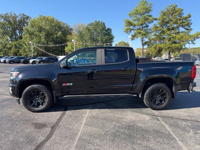 Used 2018 Chevrolet Colorado Z71 w/ Z71 Midnight Edition AWD/4WD image 9