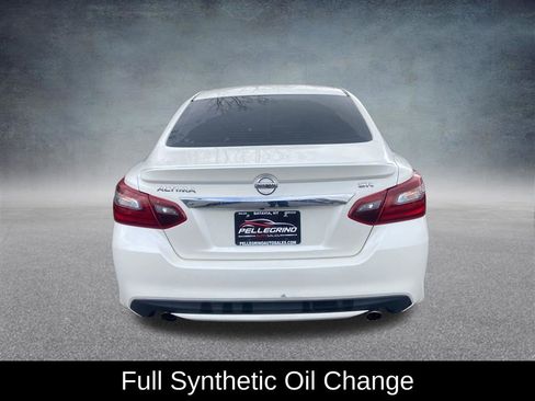 Used 2017 Nissan Altima 2.5 SR FWD image 5