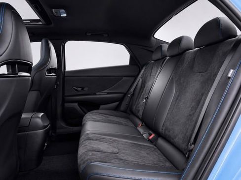 Used 2025 Hyundai Elantra N w/ Cargo Package FWD image 22