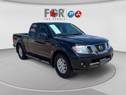 Used 2020 Nissan Frontier SV RWD image 7