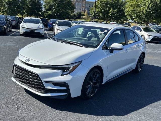 Used 2025 Toyota Corolla SE FWD image 8