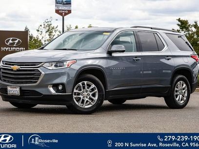 Used 2021 Chevrolet Traverse LT