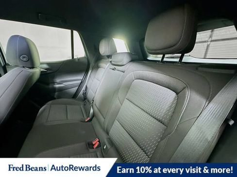 New 2026 Chevrolet Equinox LT AWD/4WD image 18