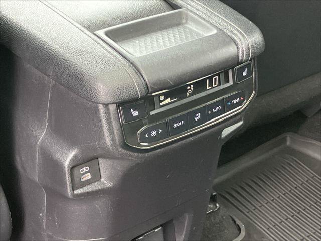 Certified 2024 Toyota Grand Highlander FWD image 36