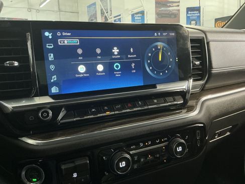 Used 2023 Chevrolet Silverado 1500 RST w/ Protection Package AWD/4WD image 19