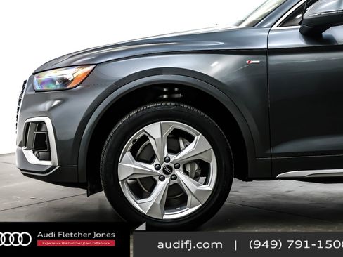 Used 2023 Audi Q5 2.0T Premium w/ Convenience Package image 11