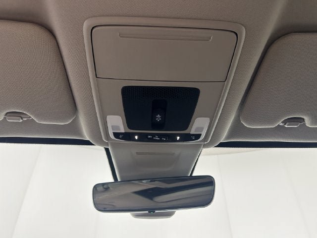 Used 2025 Honda CR-V EX-L image 23