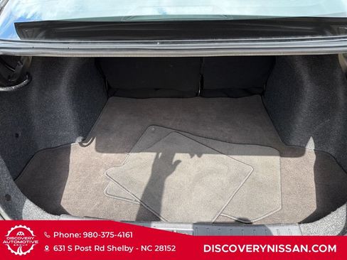 Certified 2025 Nissan Versa SV FWD image 34