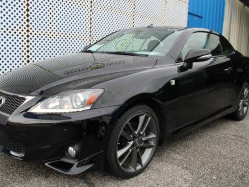 Used 2014 Lexus IS 250C image 15