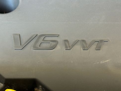 Used 2023 Chevrolet Traverse LT FWD image 26