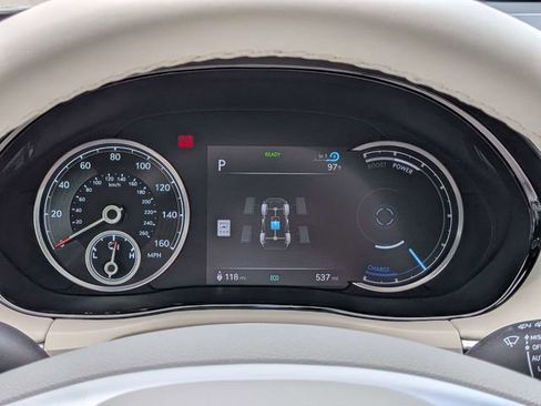 Used 2025 Genesis Electrified GV70 AWD/4WD image 30